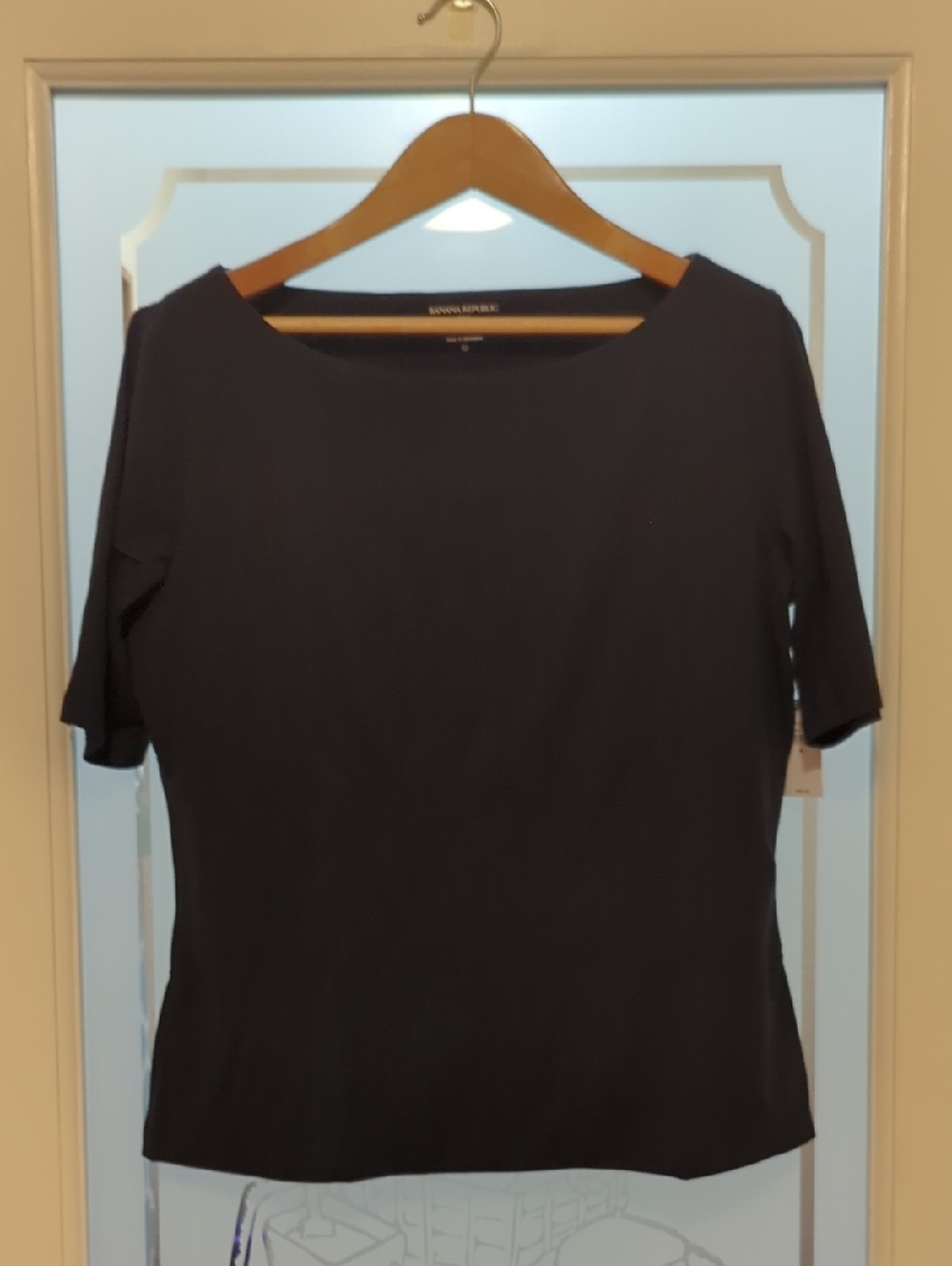 Banana Republic Navy Short Sleeve Boatneck Tee